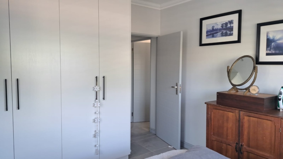 2 Bedroom Property for Sale in Caledon Western Cape